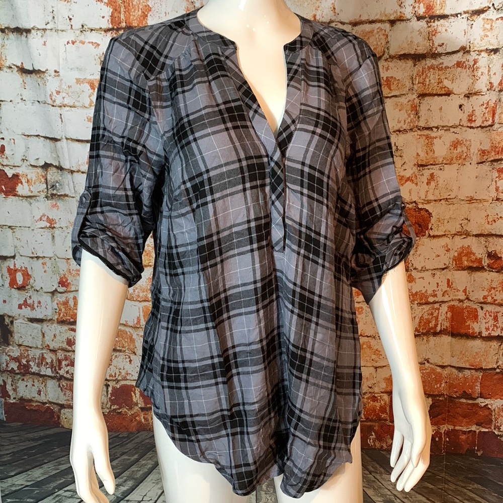 Torrid Harper Blue/Black Plaid Twill Pullover - Picture 3 of 8